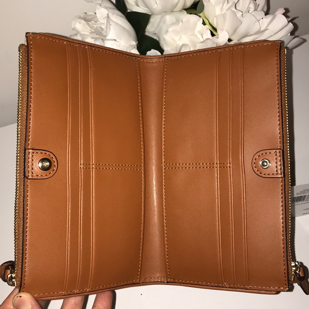 Kate spade Malea larchmont Avenue wallet - Picture 5 of 8
